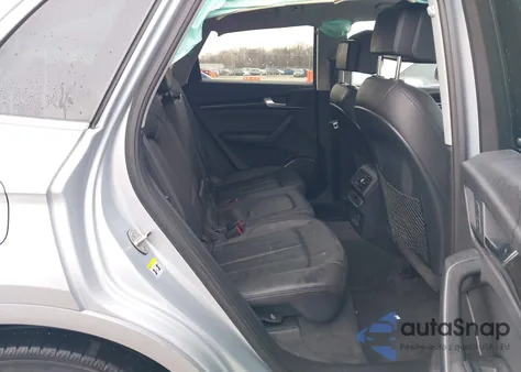 2018 Audi Q5 2.0T Premium/2.0T Tech Premium z USA, uszkodzony, nr VIN WA1BNAFYXJ2094210